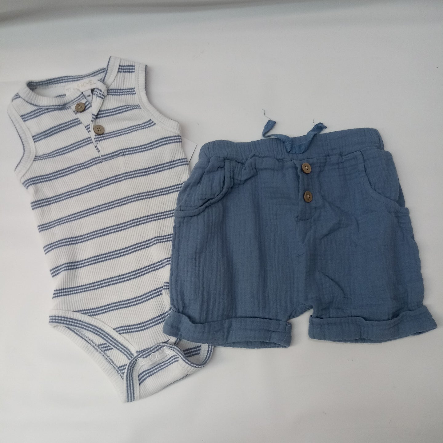 Short Sleeve 2pc Outfit by Simple Joys by Carters Size 18m