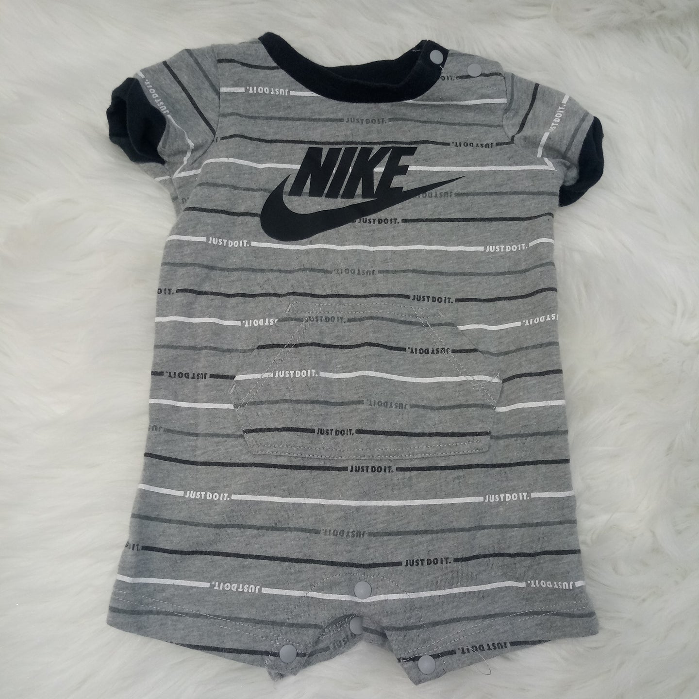 Short Sleeve Romper by Nike Size 3m