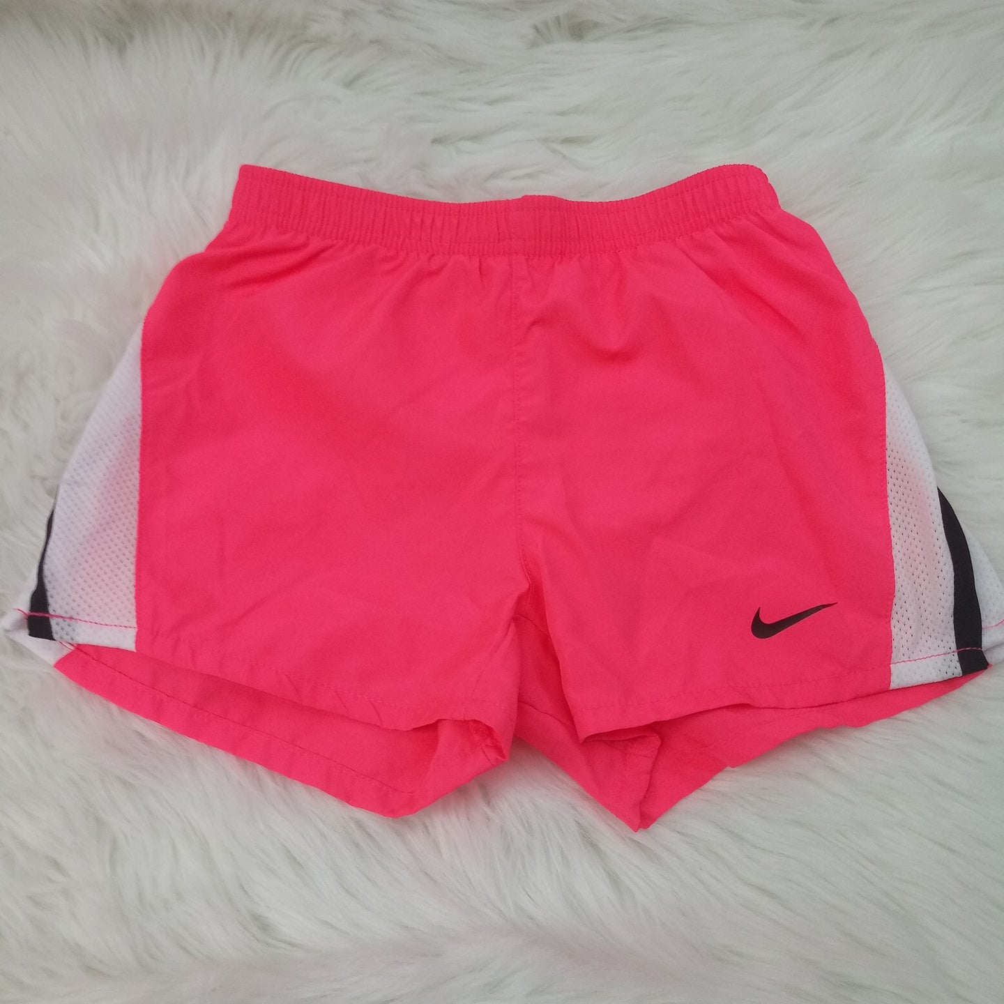 Shorts by Nike Size 6