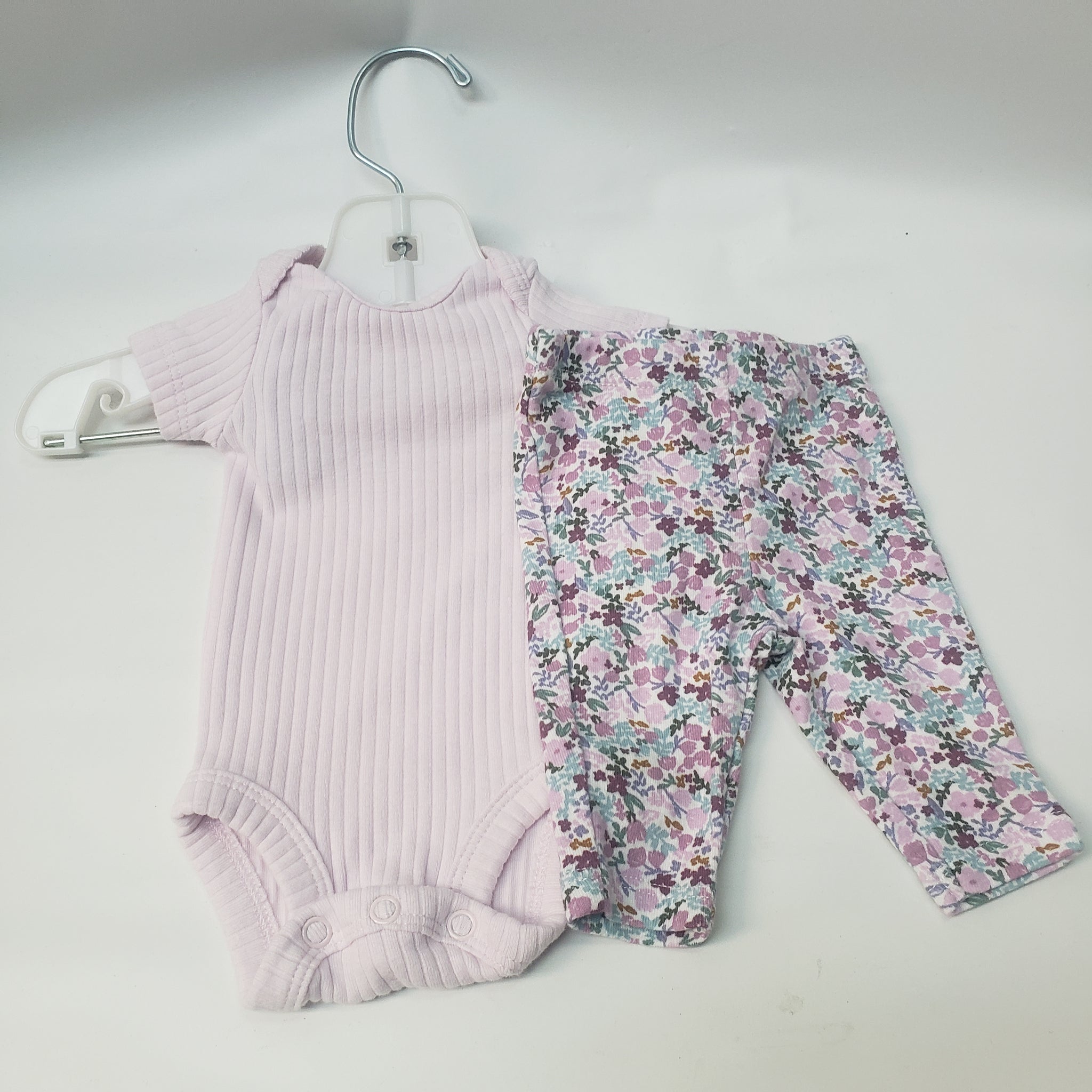 Short Sleeve 2 PC Outfit  By Carters Size Preemie