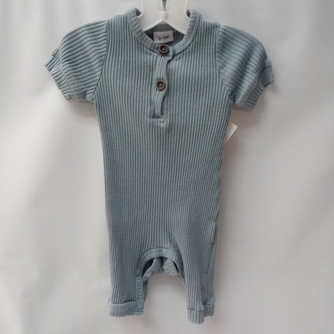 Short Sleeve 1pc Outfit  Size 0-3m