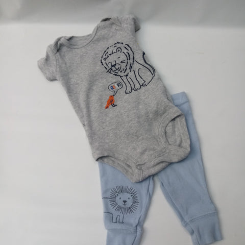 Short Sleeve 2pc Outfit By Carters Size 3m
