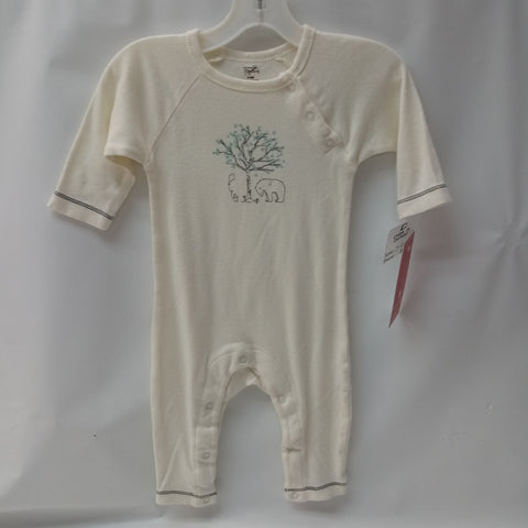 Long Sleeve 1pc Outfit by Touched by Nature      Size 3-6m