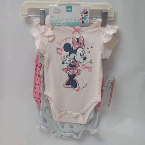 NEW Short Sleeve 4pc Outfit by Disney Baby   Size 9m