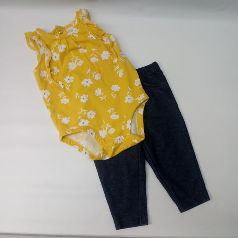 2pc Short Sleeve Outfit by Carters  Size 6m
