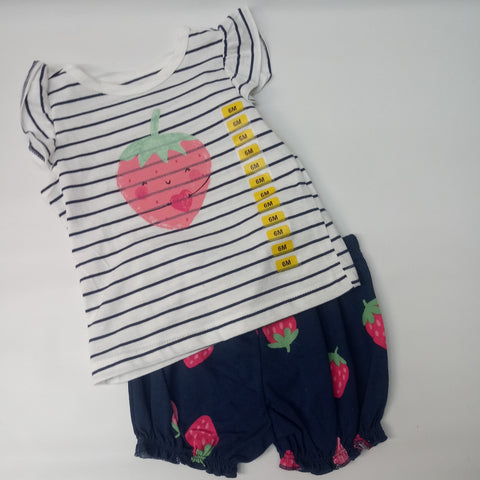 NEW 2pc Short Sleeve Outfit by Carters         Size 6m