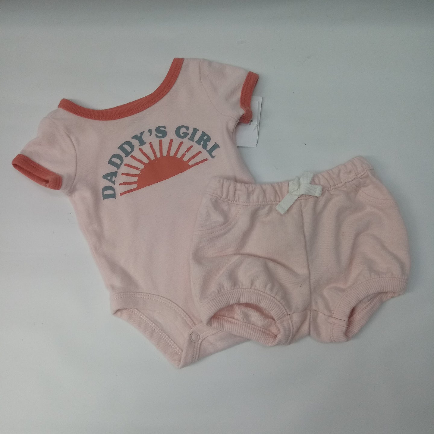 Short Sleeve 2pc Outfit by Carters  Size NB