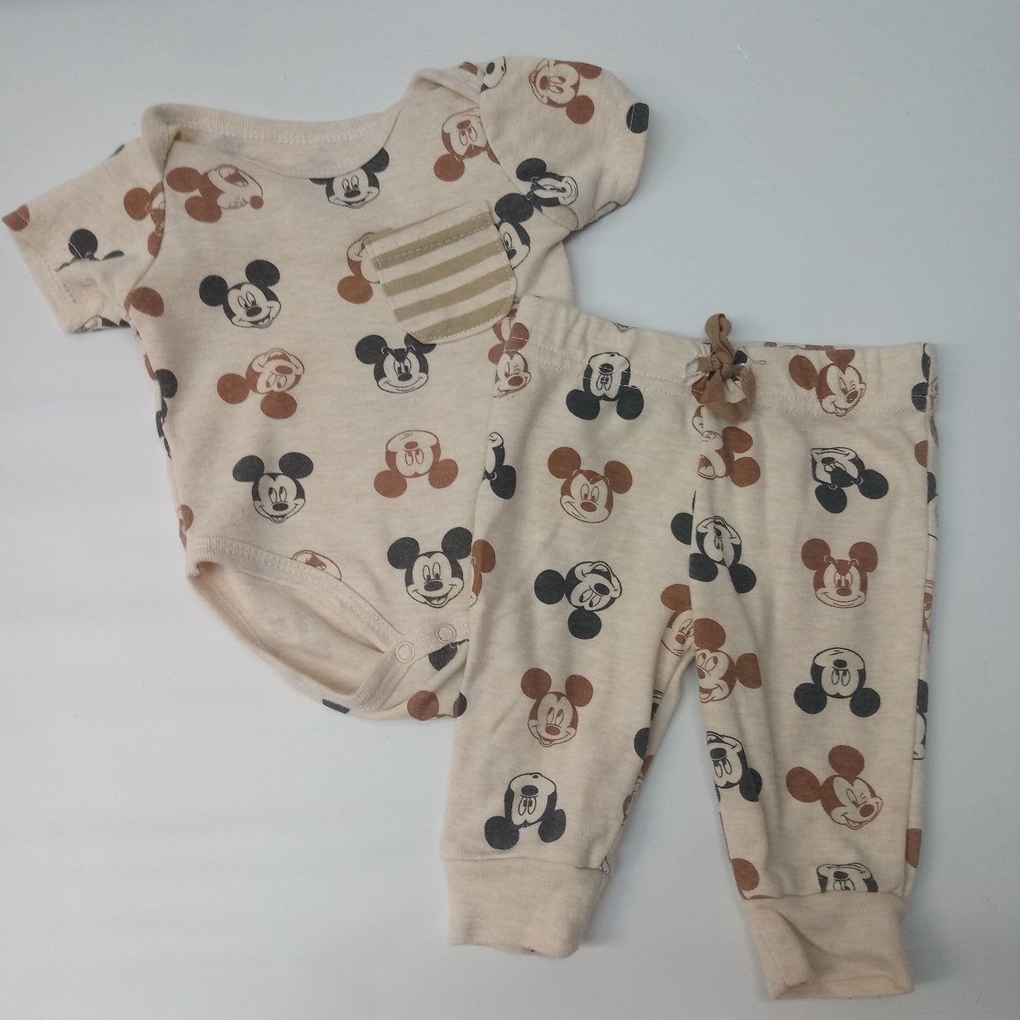 Short Sleeve 2pc Outfit by Disney  Size 0-3m