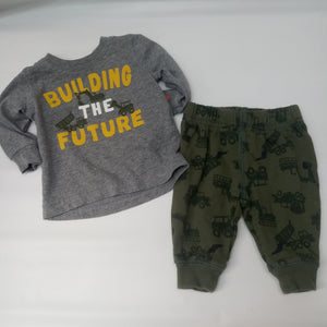 Long Sleeve 2pc Outfit by Carters    Size 3m