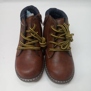 NEW Boot's by London Fog       Size 11