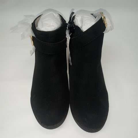 NEW Boot's by Solisa      Size 11