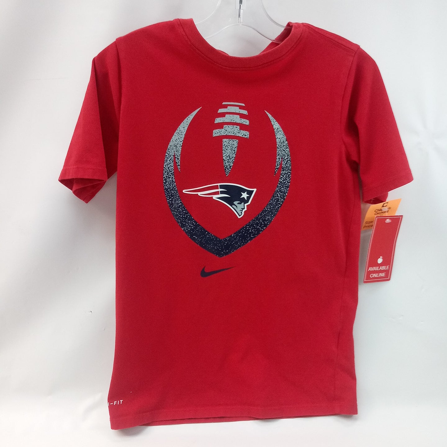 Short Sleeve Shirt by Nike      Size 6-7