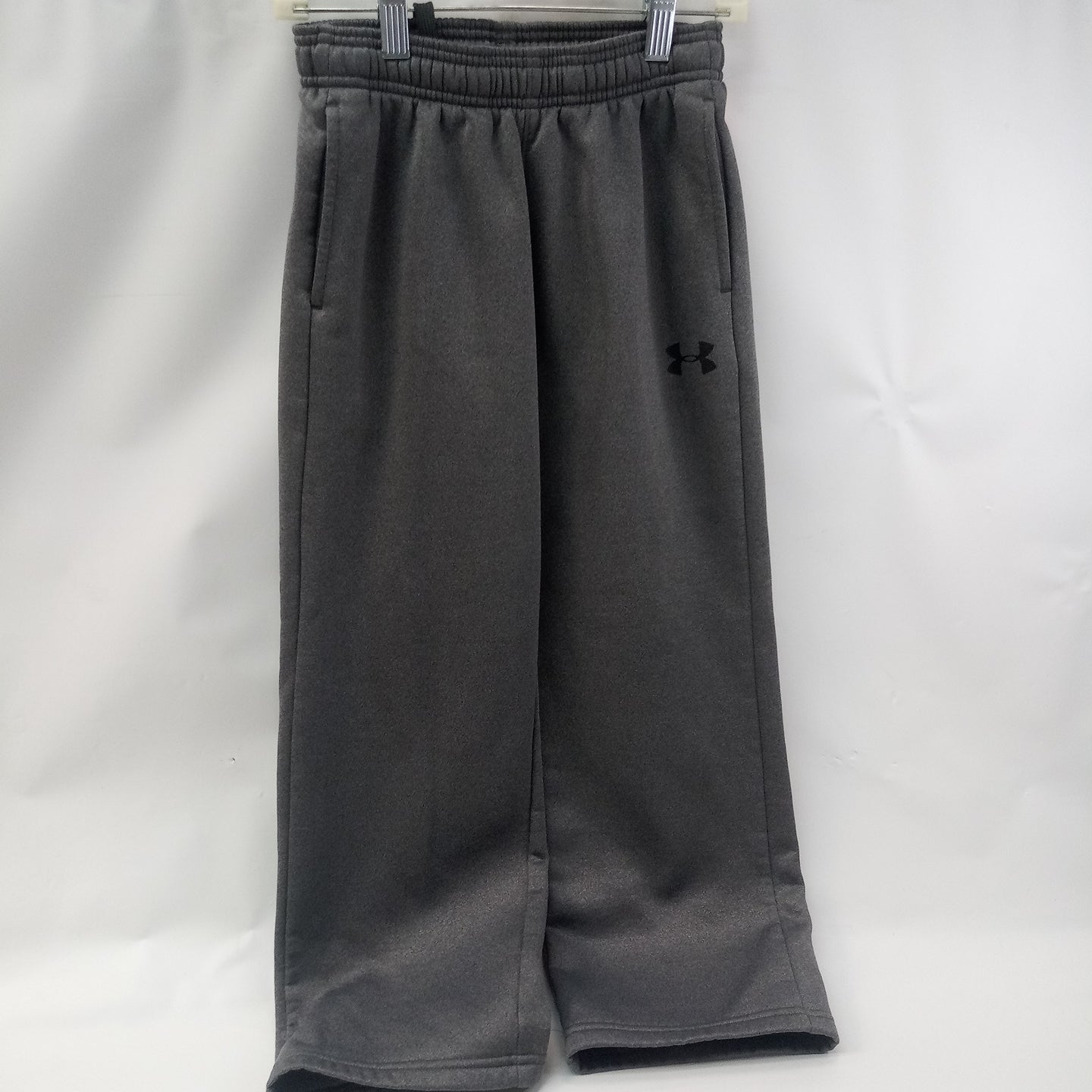 Athletic Pants by Under Armour  Size 6-7