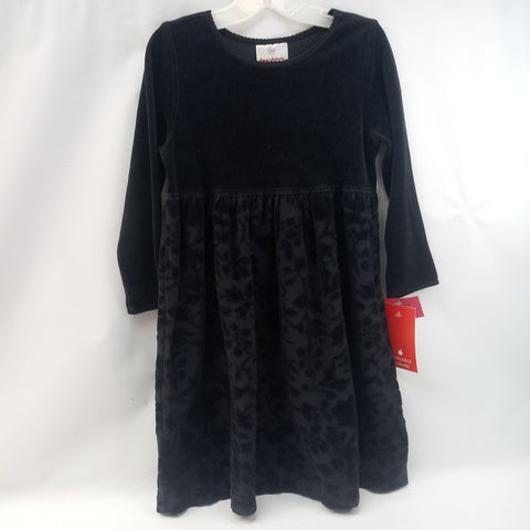 Long Sleeve Dress by Hanna Anderson    Size 4-5