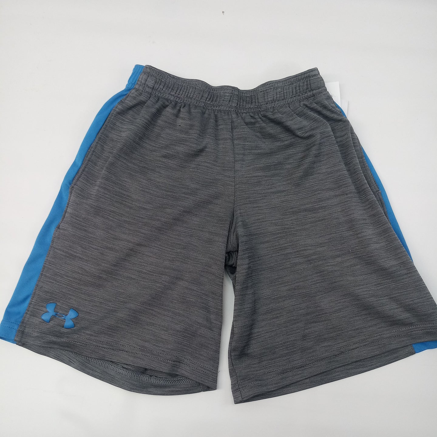 Pull on Shorts by Under Armour     Size 5