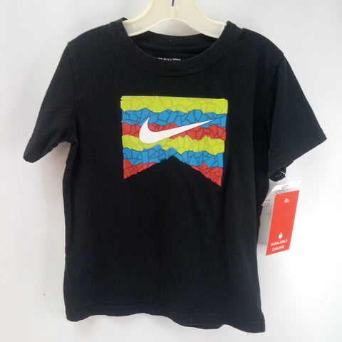 Short Sleeve Shirt by Nike    Size 5-6