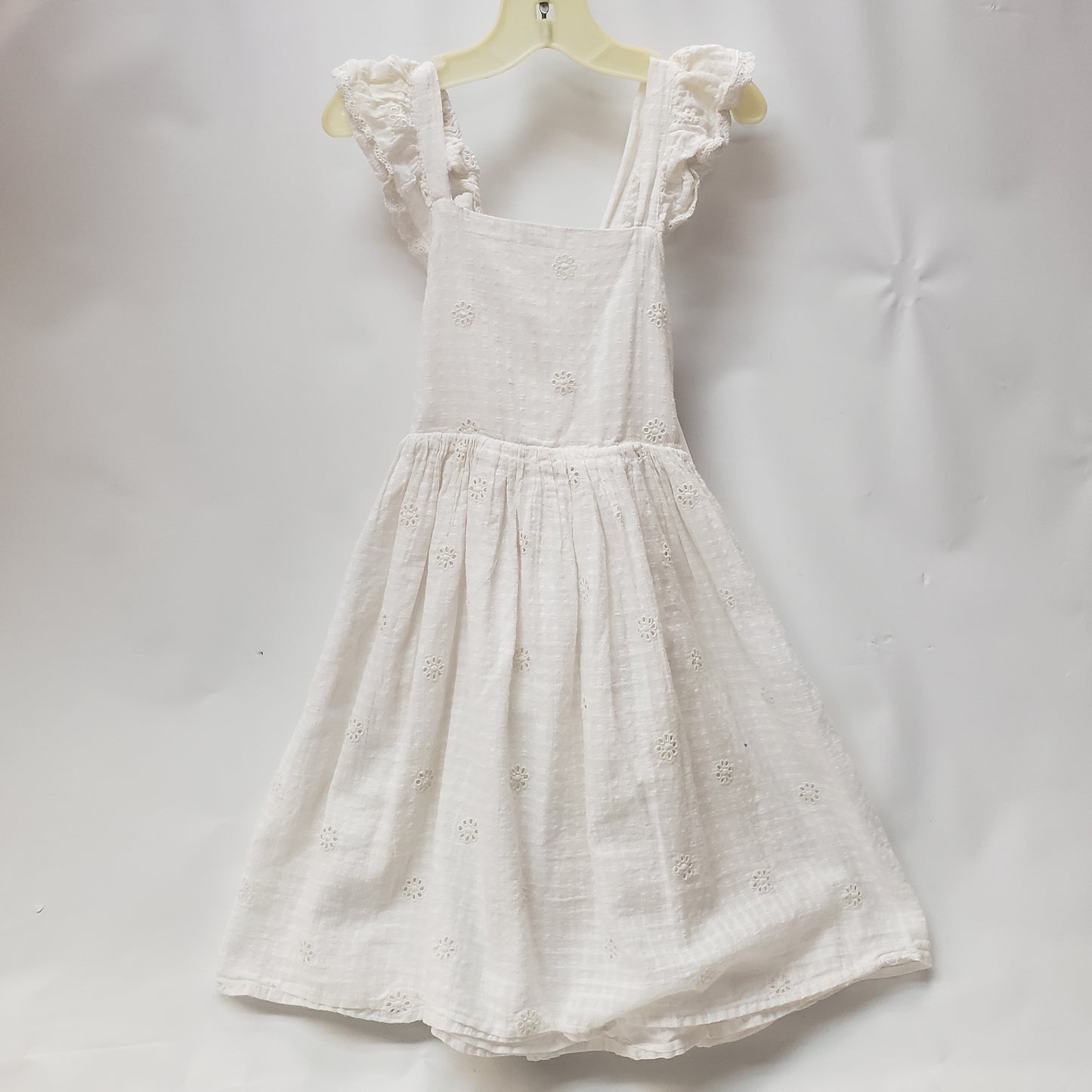 Short Sleeve Dress by Cat & Jack       Size 6-6x